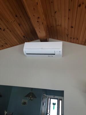 Ductless panel in a new addition in Zionsville, PA
